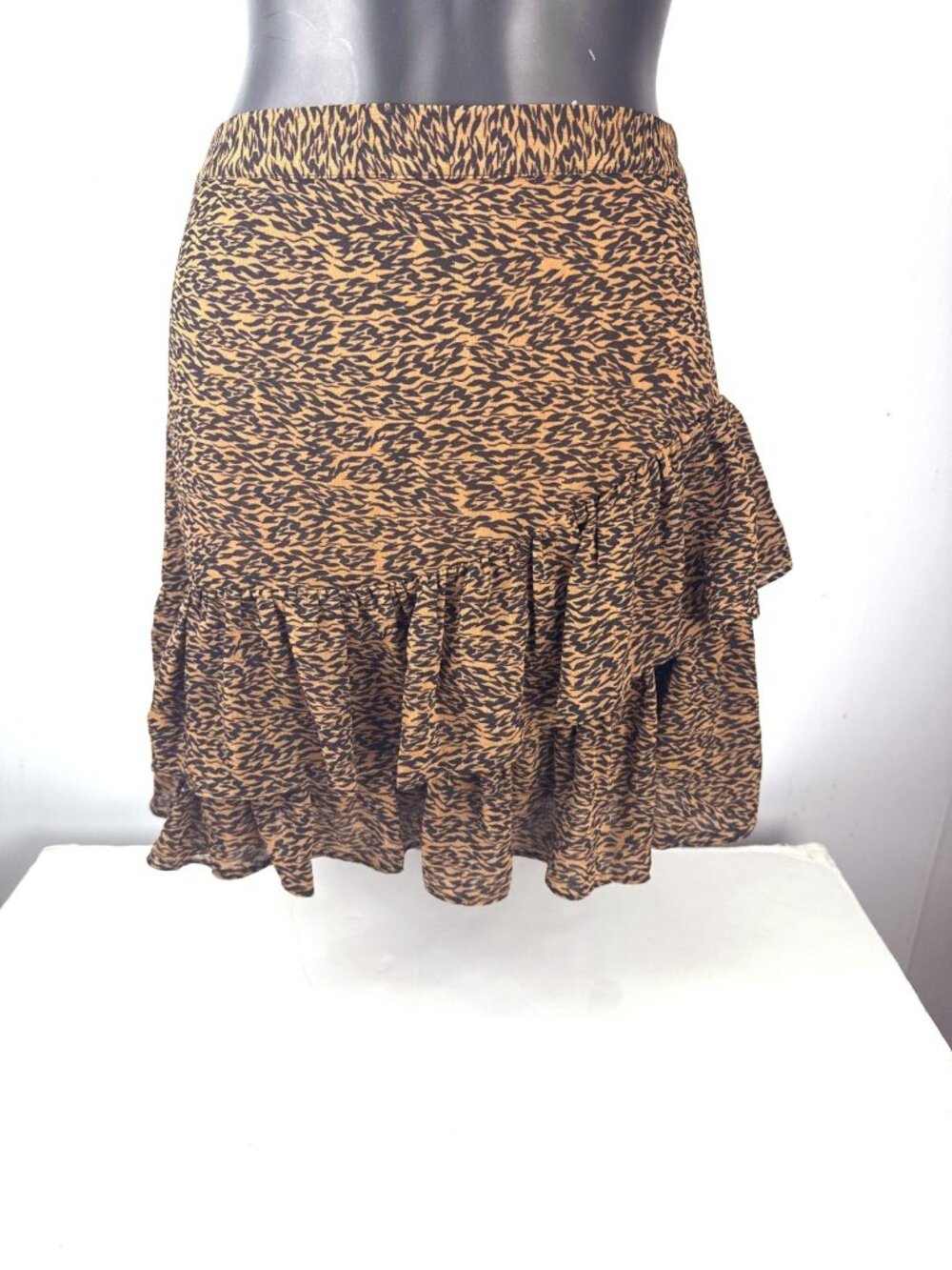 TED BAKER LONDON 'Adellyn' Animal Ruffled Mini Skirt Camel Brown Black sz 3/8-10 - Picture 4 of 13